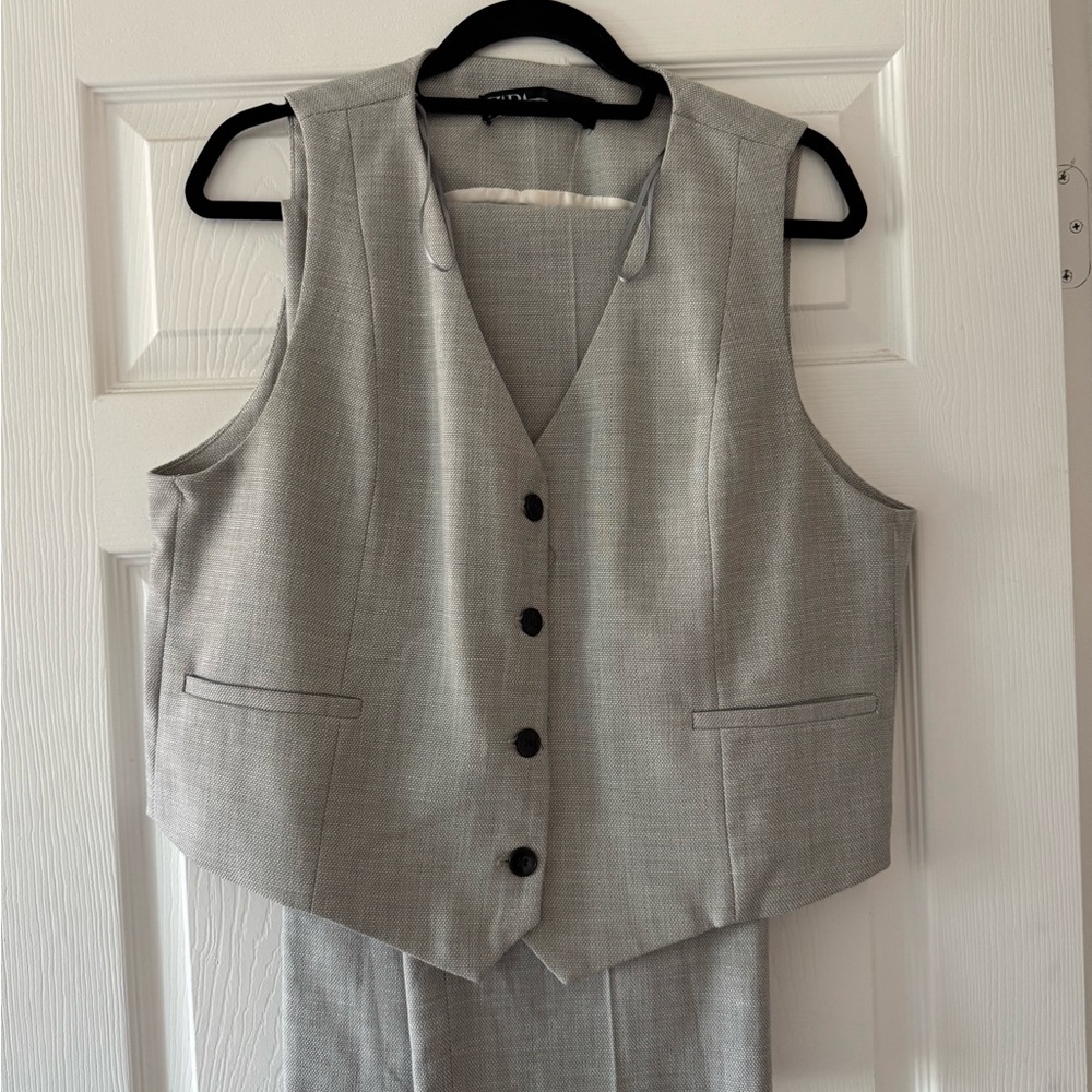 ZARA Classic Gray Vest and Pants Set